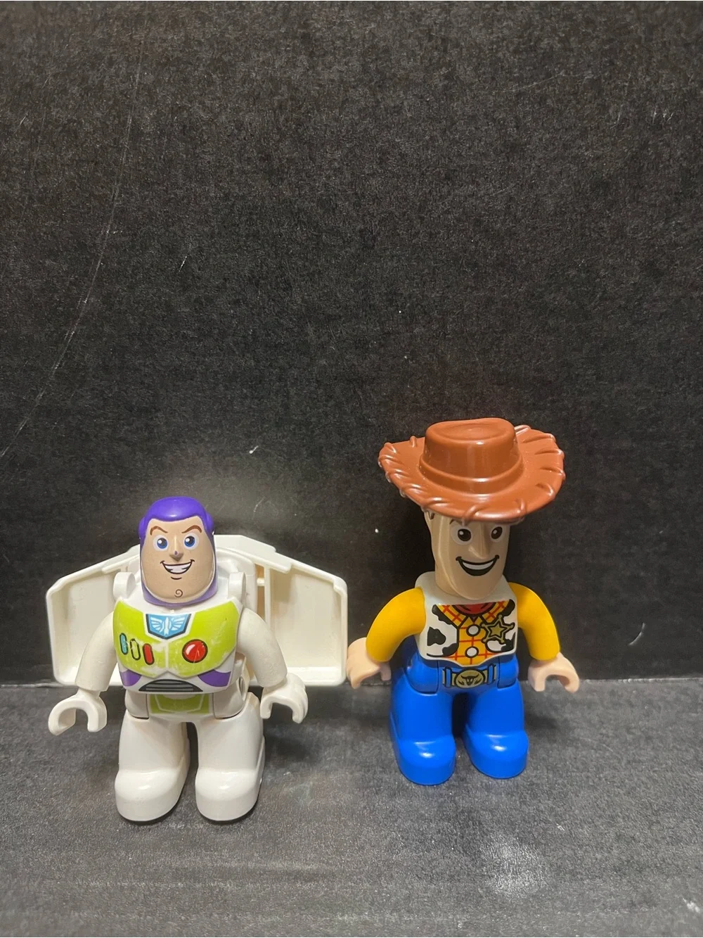 LEGO 10894 Duplo Disney Toy Story Buzz Lightyear and Woody Mini Figures